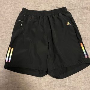 ADIDAS | OWN THE RUN PRIDE 7" SHORTS | M